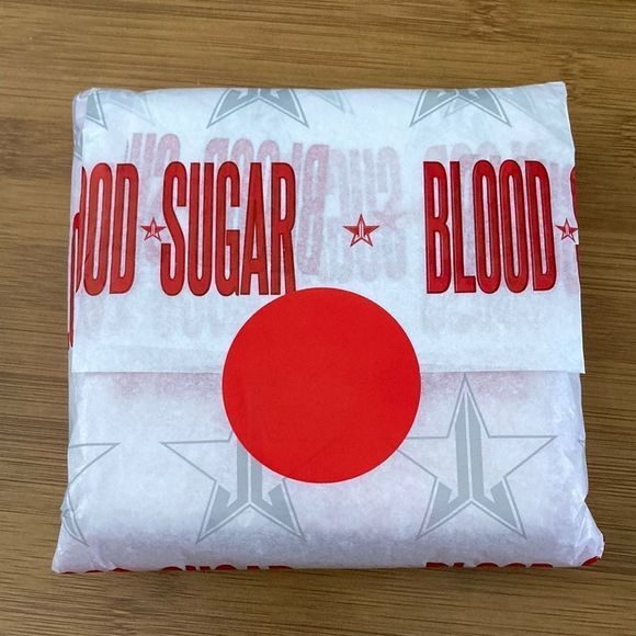 Jeffree Star Blood Sugar Mini Eyeshadow Palette - Picture 1 of 3
